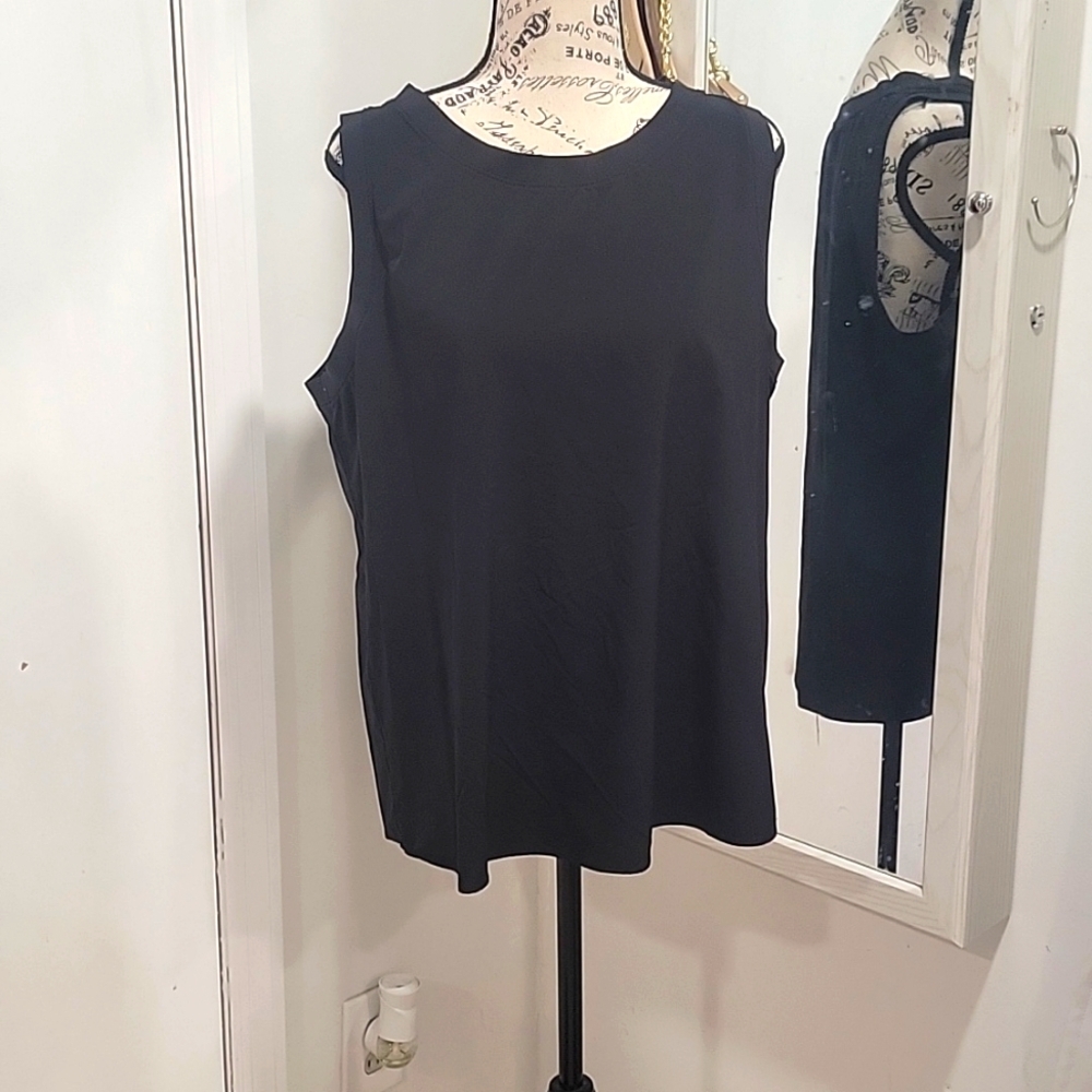 Chico's Tank top Energy Shirt Size Large. B216